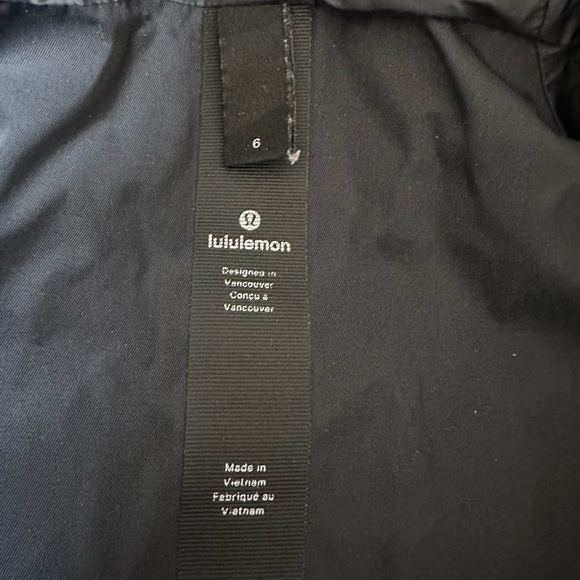 Lululemon Rain for Daze Jacket - Picture 3 of 6